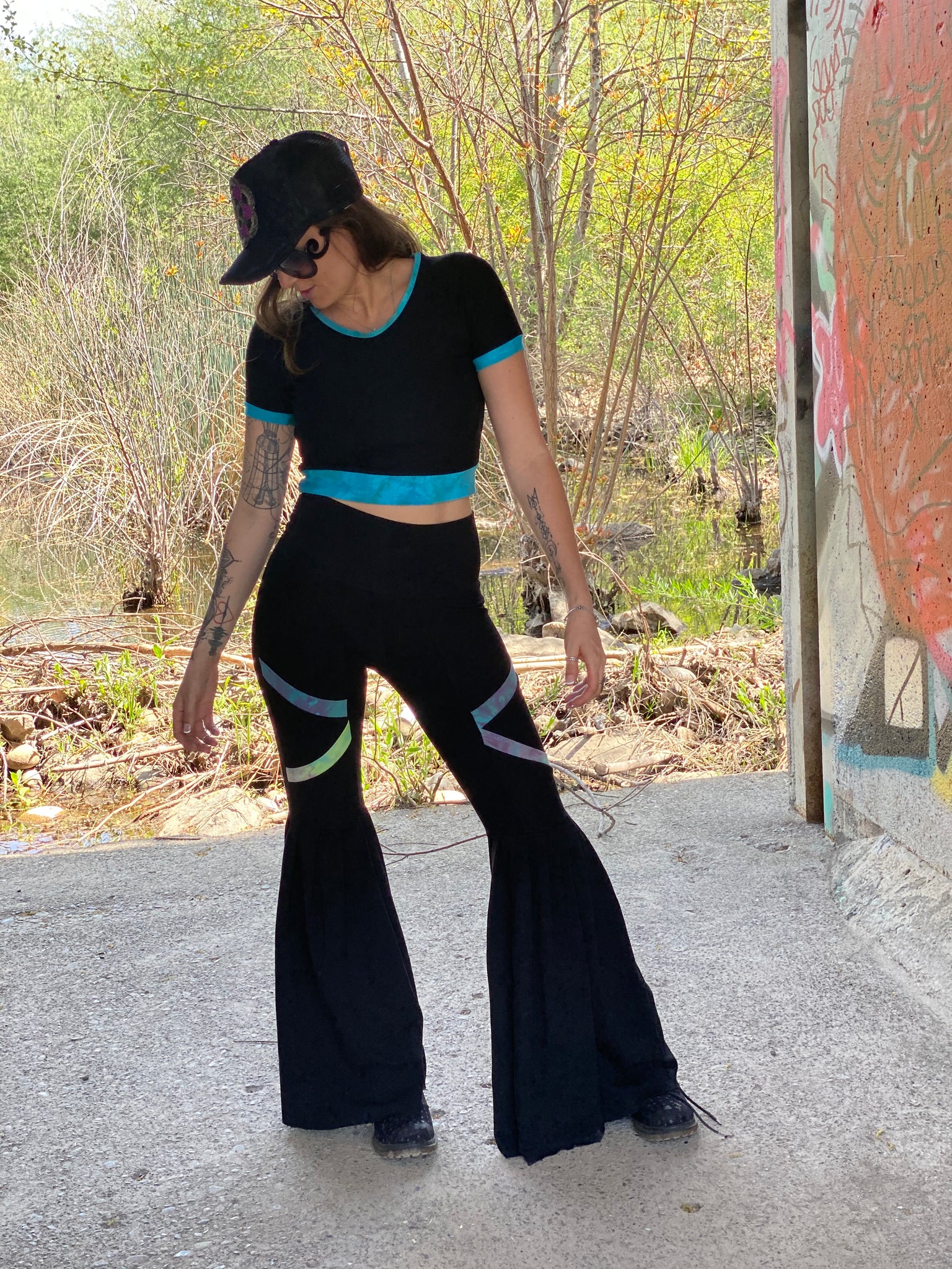 Aura leggings M-T-O – EverBlaise Designs